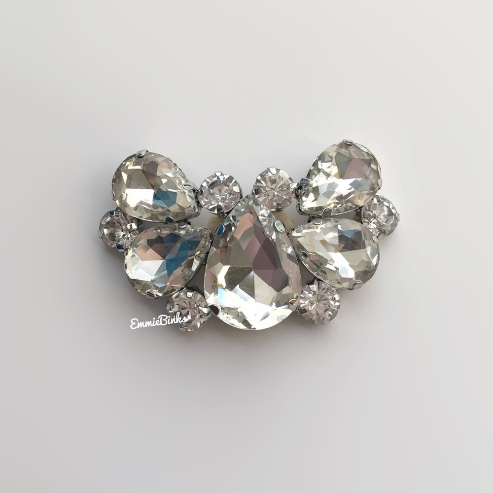 New 2 Piece Rhinestone Crystal Shoe Clips / Bridal Formal Shoe Accent Jewelry - Picture 4 of 16